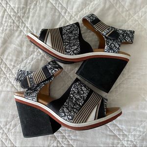 EUC Clover Canyon neoprene heel sandal black and white design, 6